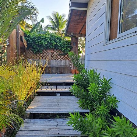 Breeze Ocean Bungalow Moorea Bagian luar foto