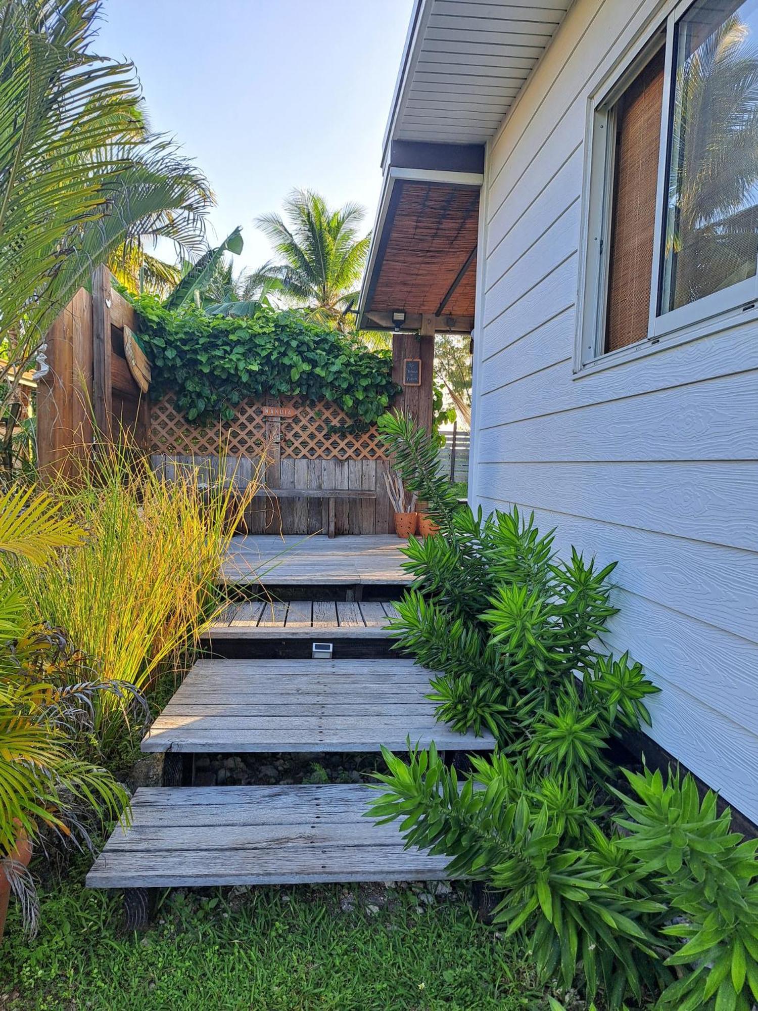 Breeze Ocean Bungalow Moorea Bagian luar foto